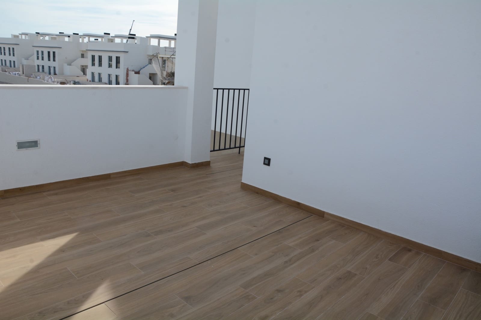 4 bedroom Villa for sale in Ciudad Quesada with pool - € 549,000 (Ref: 9343526)