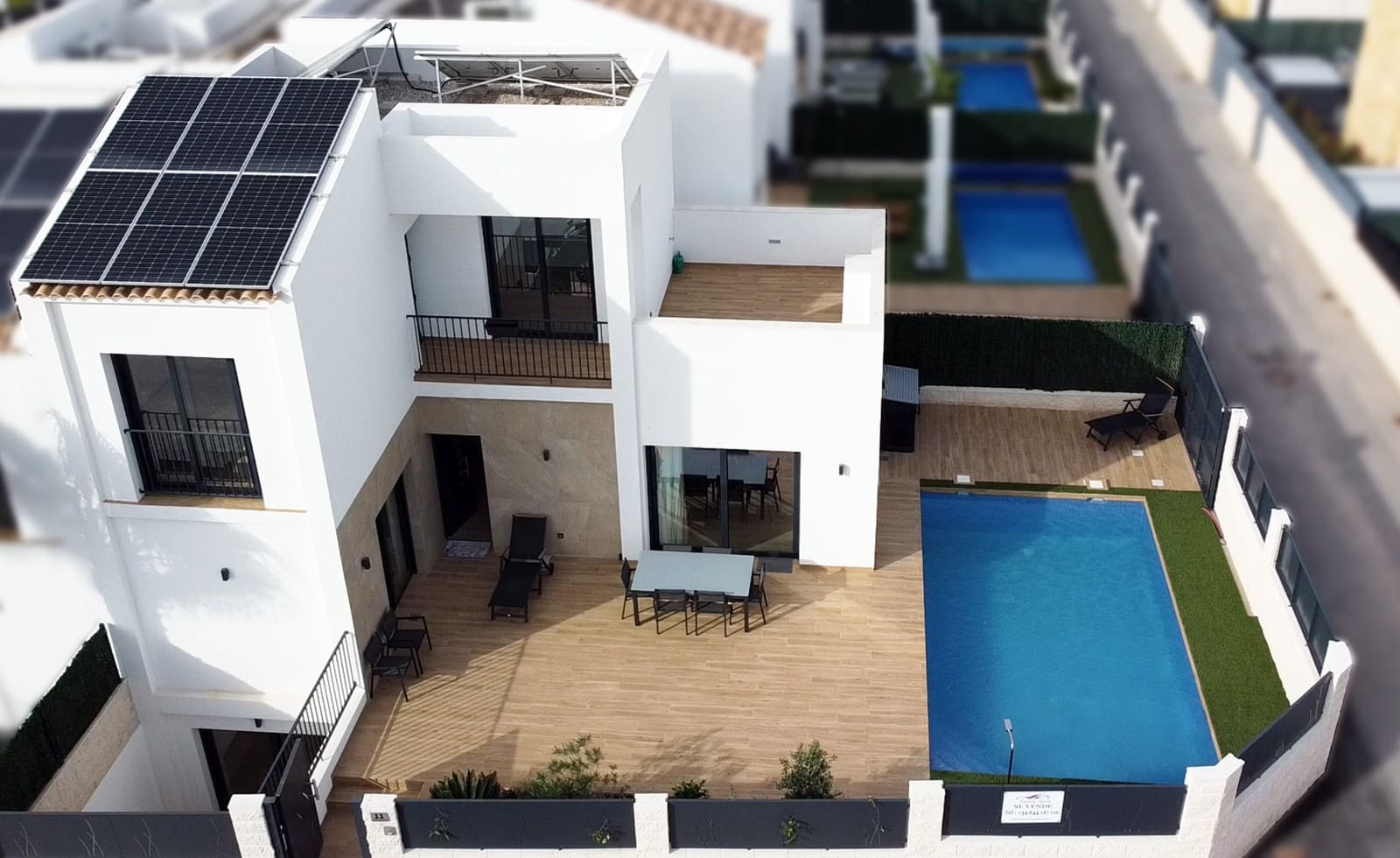 4 bedroom Villa for sale in Ciudad Quesada with pool - € 549,000 (Ref: 9343526)