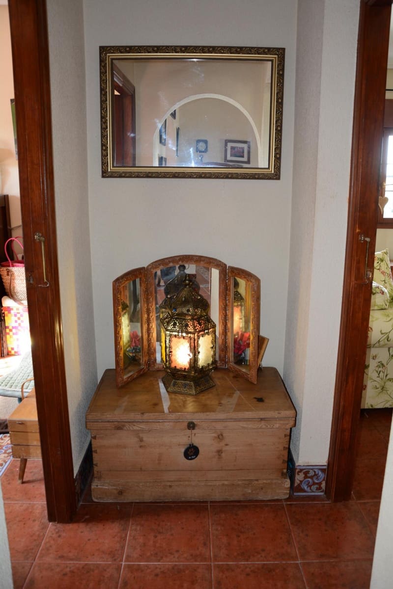 4 sypialnia Finka/Dom wiejski na sprzedaż w Daya Vieja z basenem garażem - 595 000 € (Ref: 9356905)