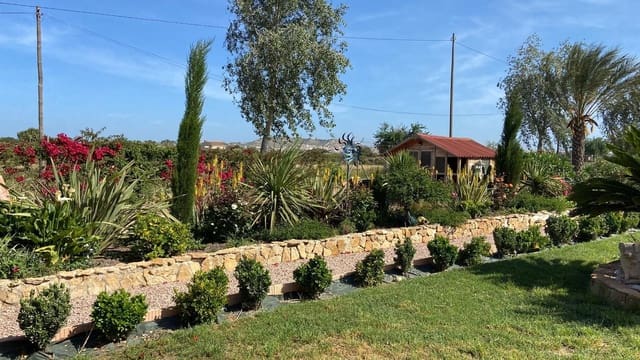 4 slaapkamer Finca/Landhuis te koop in Daya Vieja met zwembad garage - € 595.000 (Ref: 9356905)