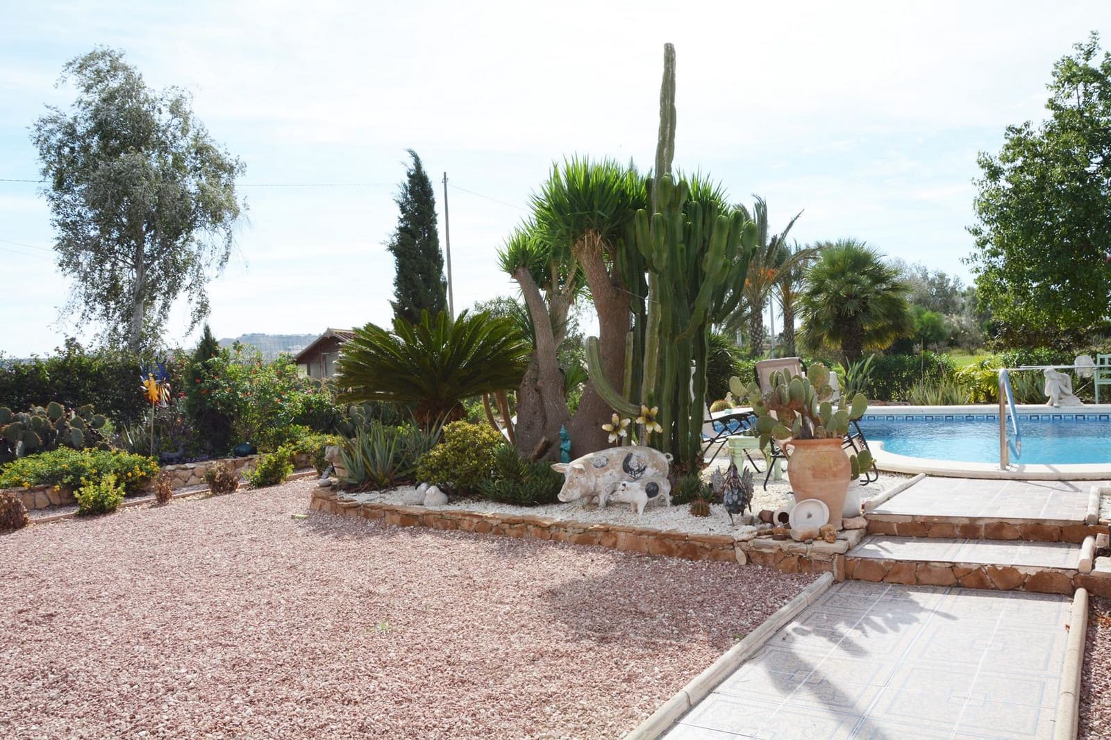 4 sypialnia Finka/Dom wiejski na sprzedaż w Daya Vieja z basenem garażem - 595 000 € (Ref: 9356905)