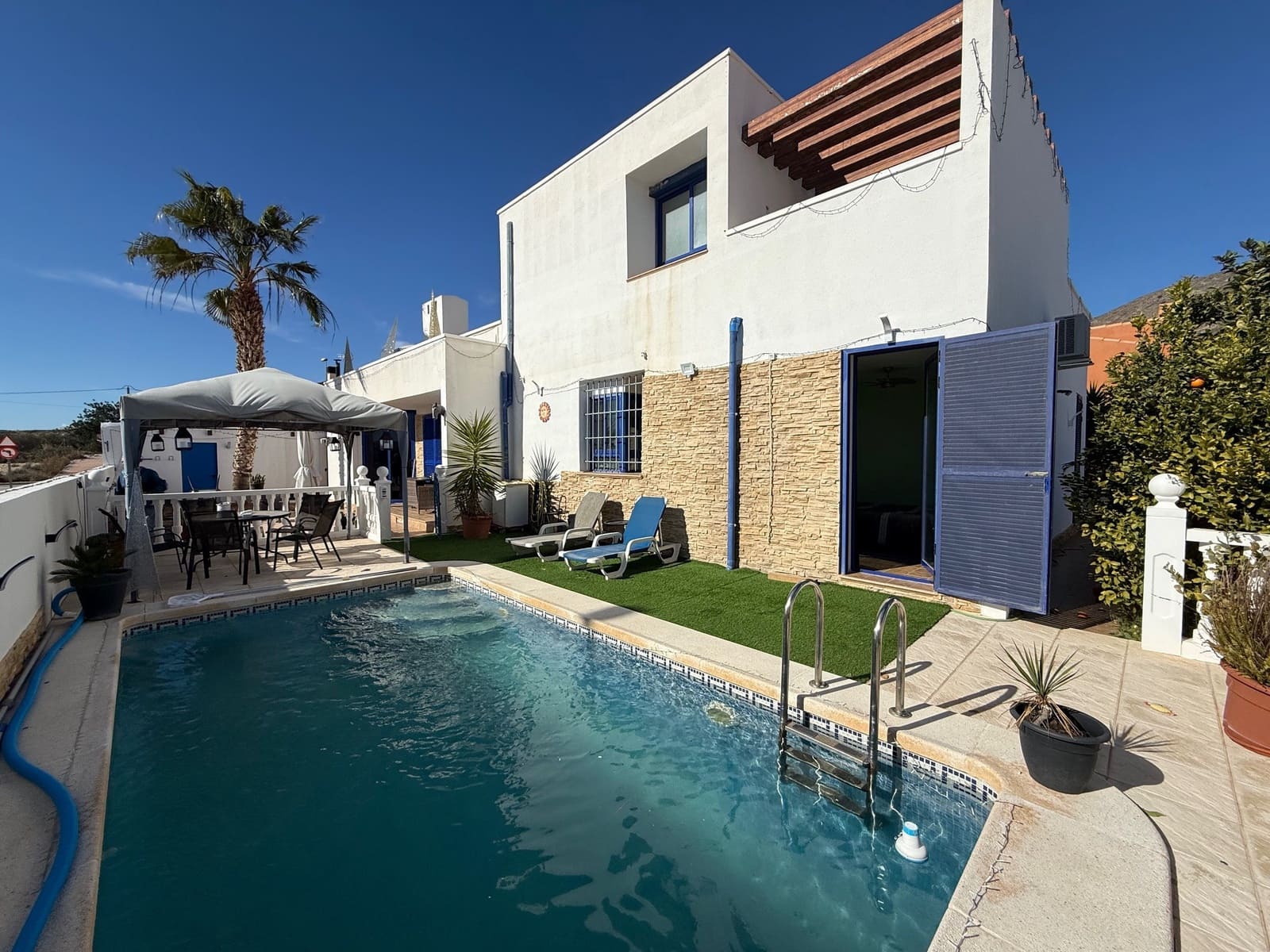 4 soverom Villa til salgs i Fortuna med svømmebasseng garasje - € 250 000 (Ref: 9534915)