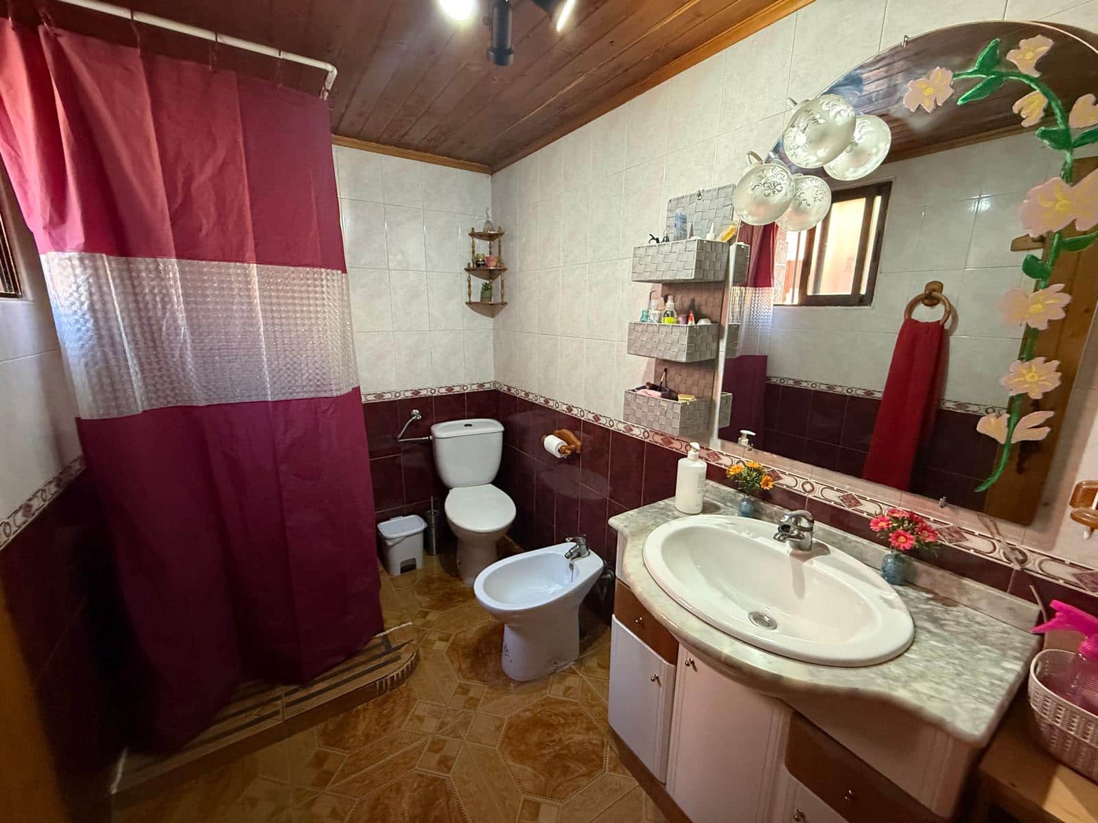 4 Zimmer Villa zu verkaufen in La Romana mit Pool Garage - 320.000 € (Ref: 9743020)