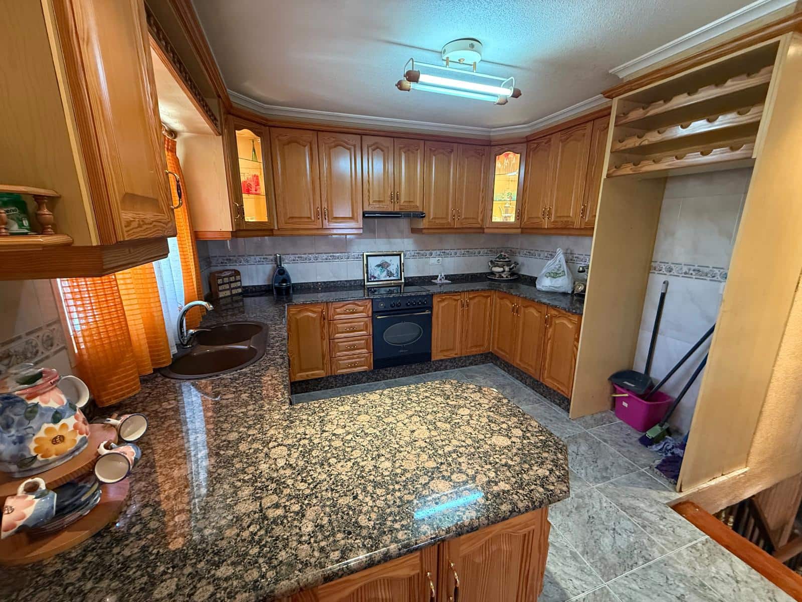 4 Zimmer Villa zu verkaufen in La Romana mit Pool Garage - 320.000 € (Ref: 9743020)