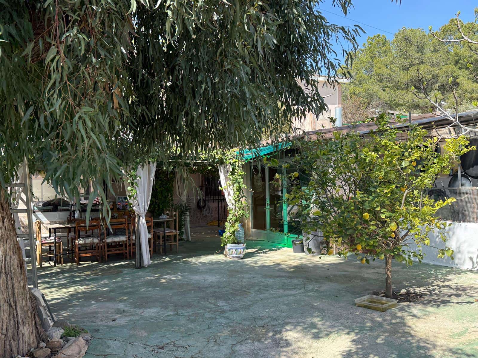 4 Zimmer Villa zu verkaufen in La Romana mit Pool Garage - 320.000 € (Ref: 9743020)