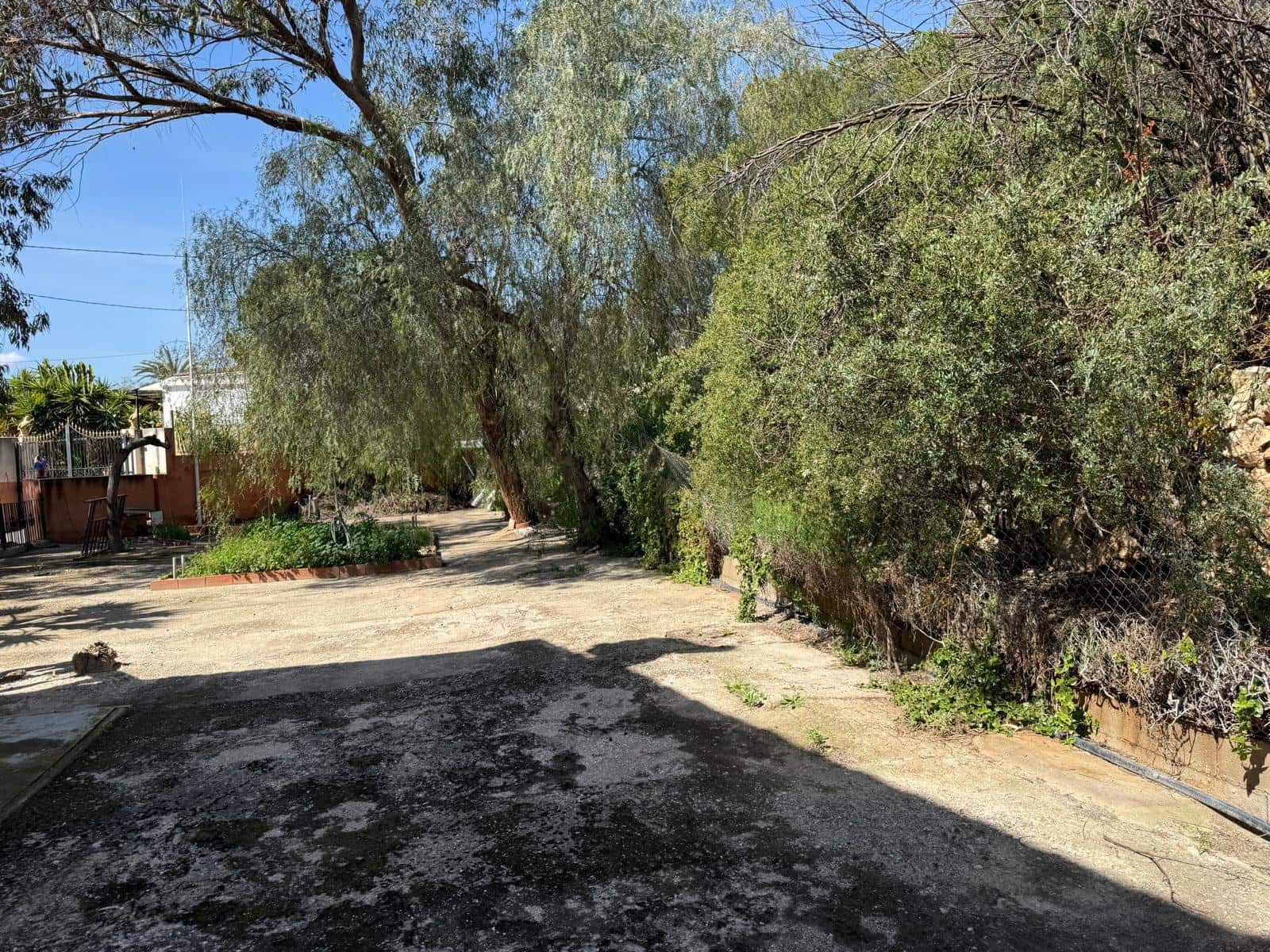 4 Zimmer Villa zu verkaufen in La Romana mit Pool Garage - 320.000 € (Ref: 9743020)