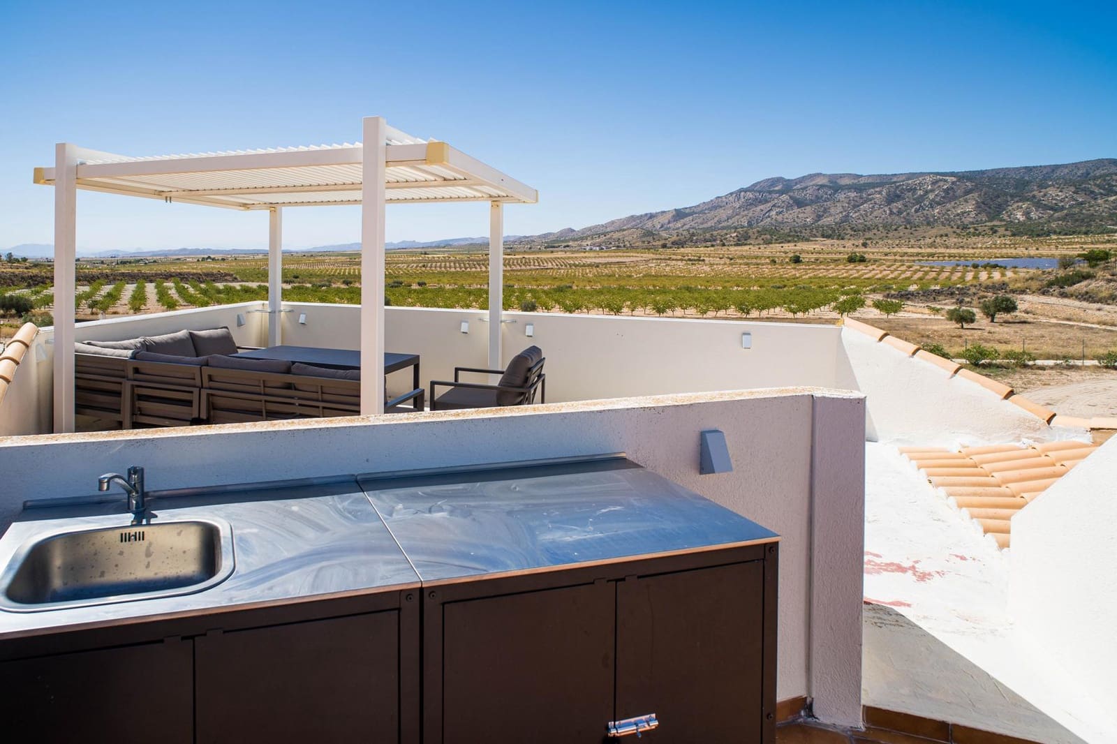 3 camera da letto Villa in vendita in Pinoso con piscina garage - 349.995 € (Rif: 9769918)