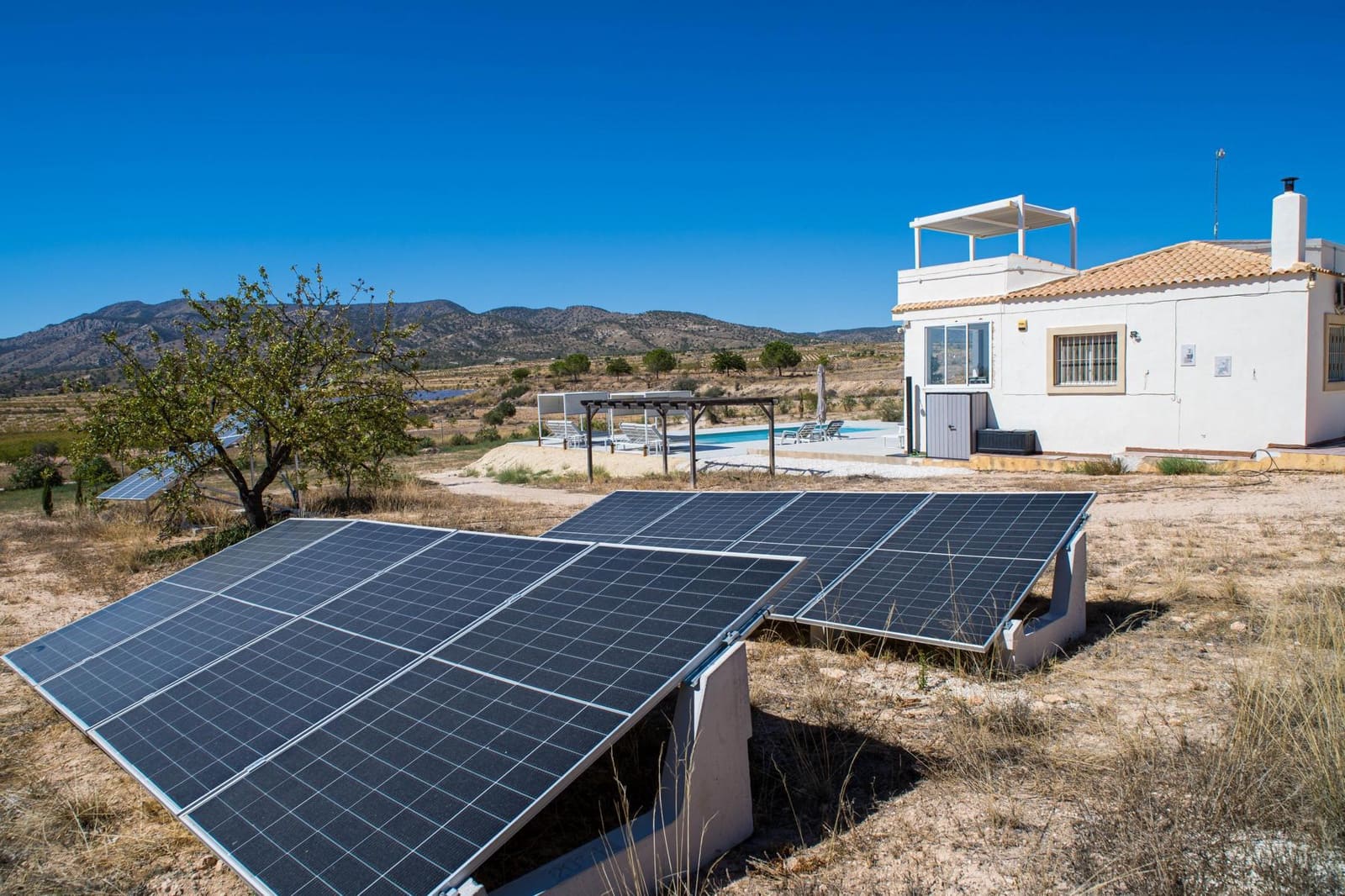 3 camera da letto Villa in vendita in Pinoso con piscina garage - 349.995 € (Rif: 9769918)