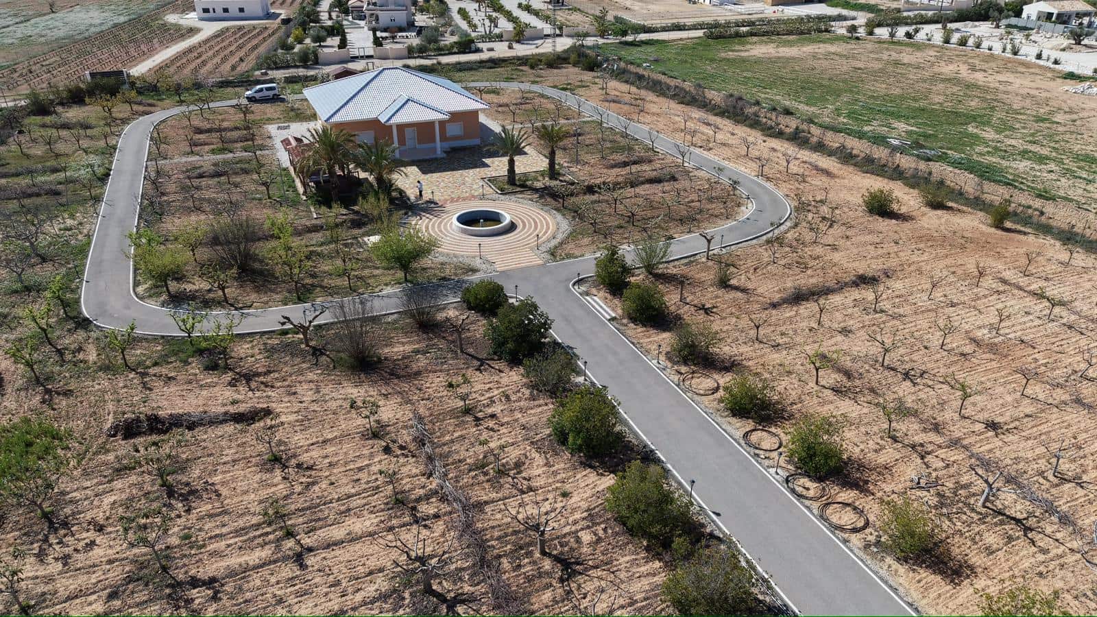 4 soveværelse Villa til salg i Pinoso - € 595.000 (Ref: 9798103)