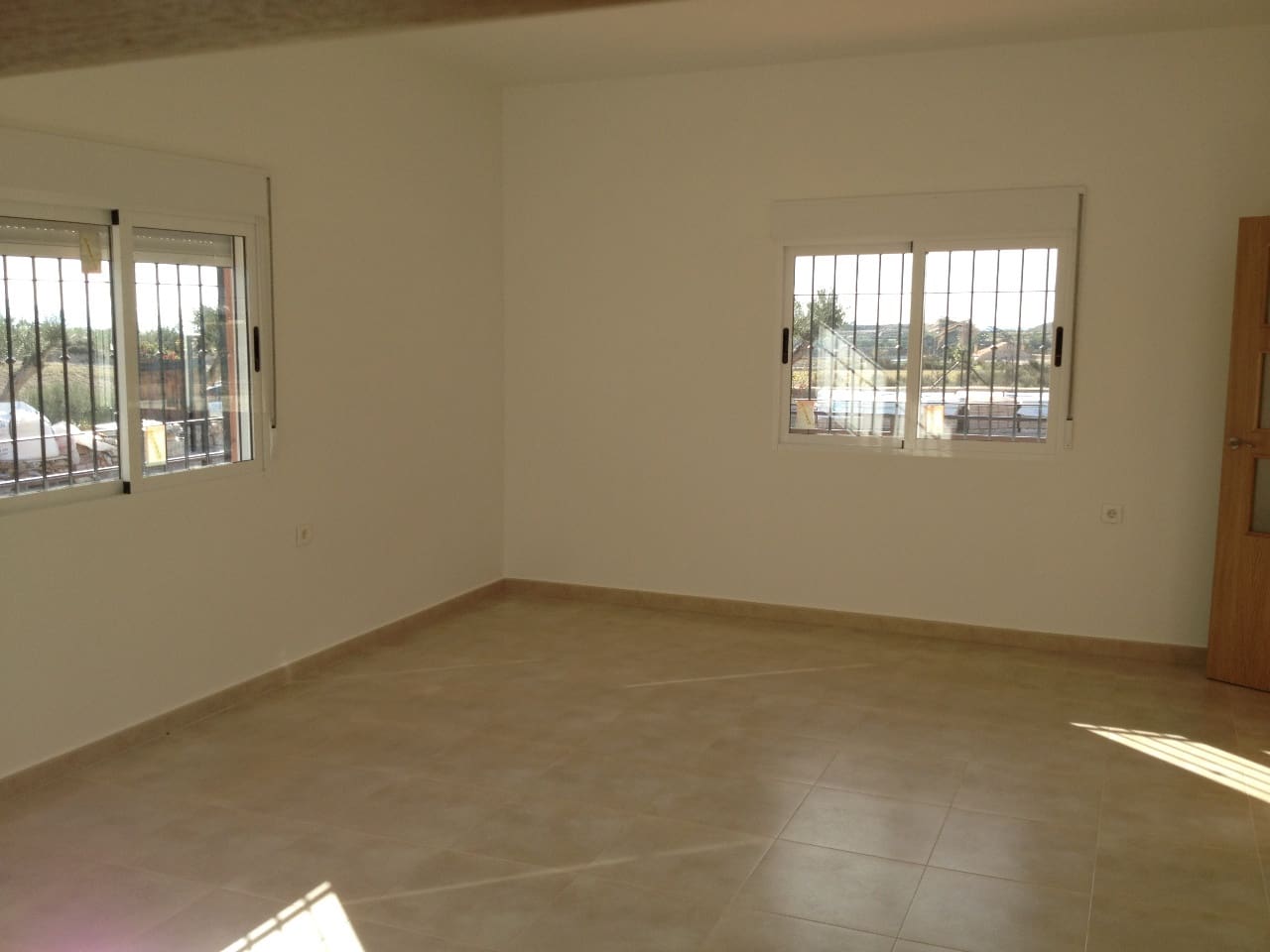 3 bedroom Villa for sale in Abanilla with pool garage - € 297,000 (Ref: 9834638)
