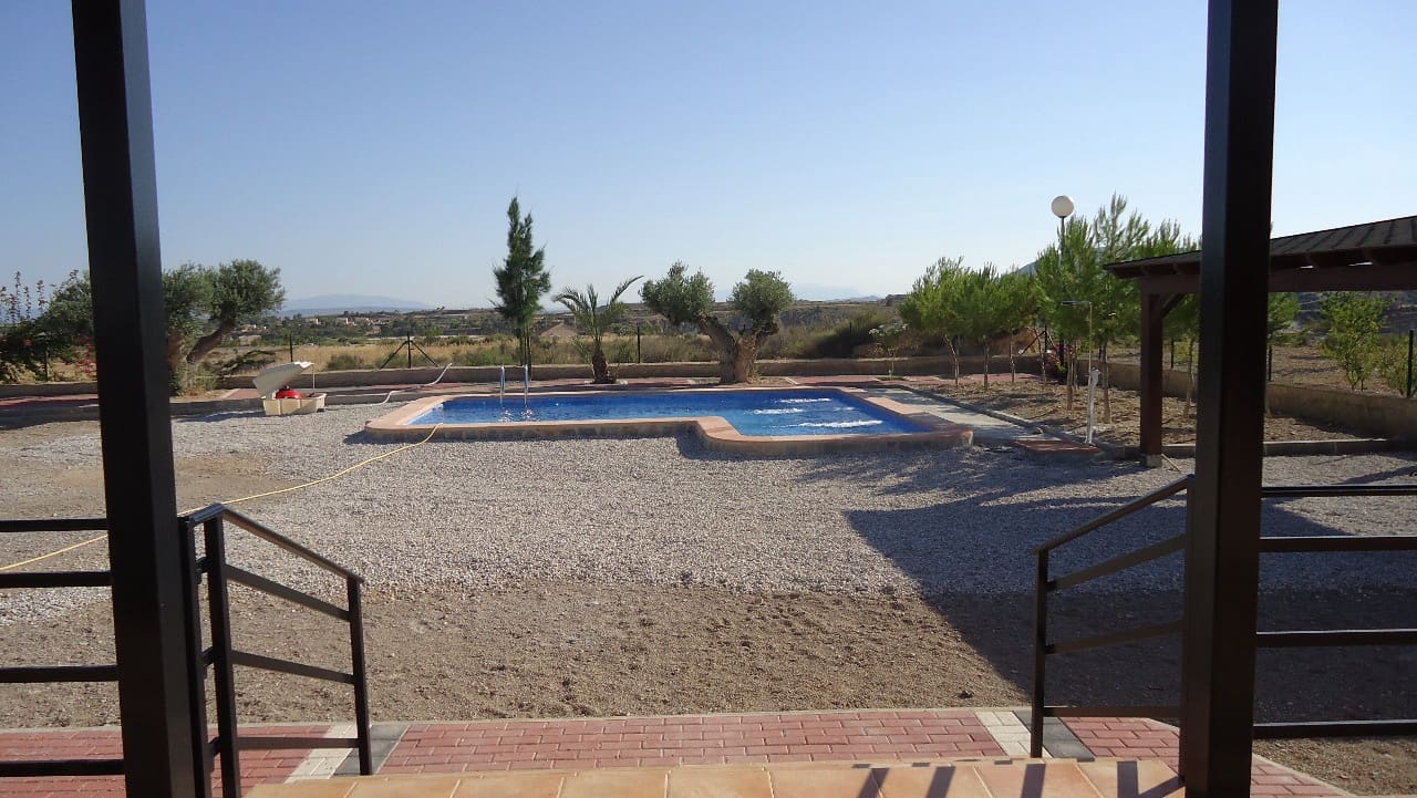 3 bedroom Villa for sale in Abanilla with pool garage - € 297,000 (Ref: 9834638)