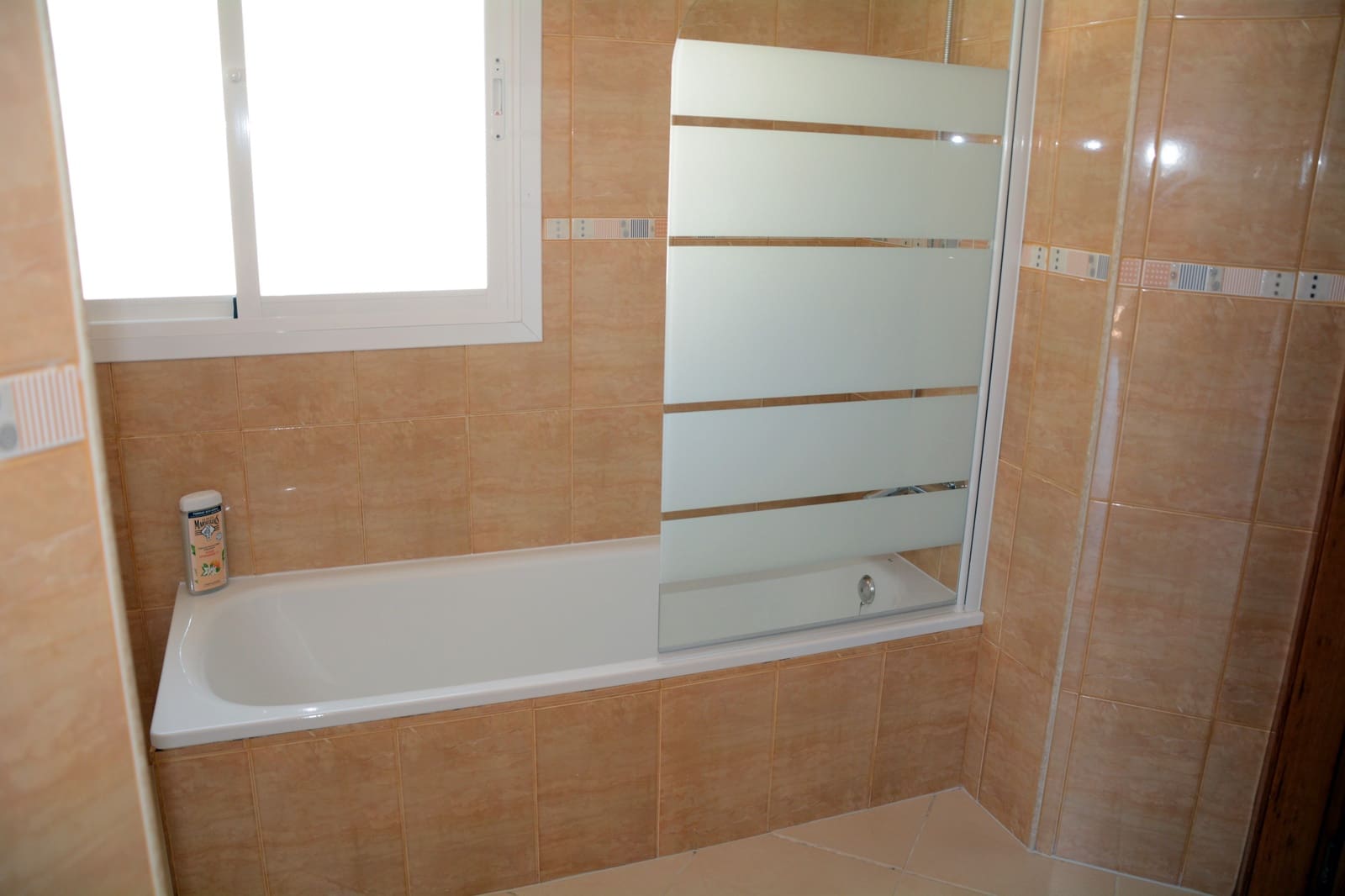 5 bedroom Villa for sale in Petrel / Petrer with pool garage - € 649,500 (Ref: 9841797)