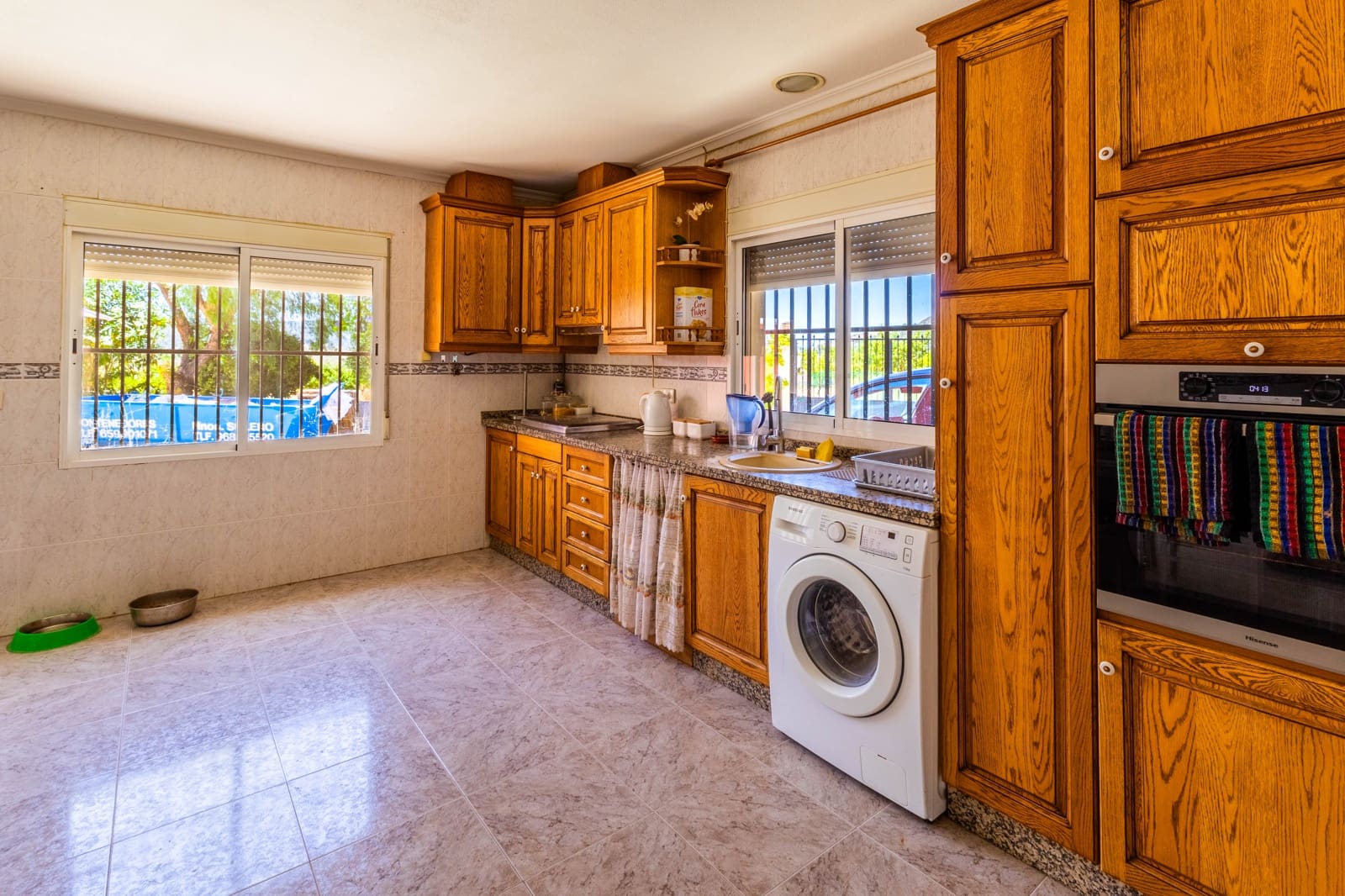 5 chambre Villa/Maison à vendre à Pinoso avec piscine garage - 274 999 € (Ref: 9950522)