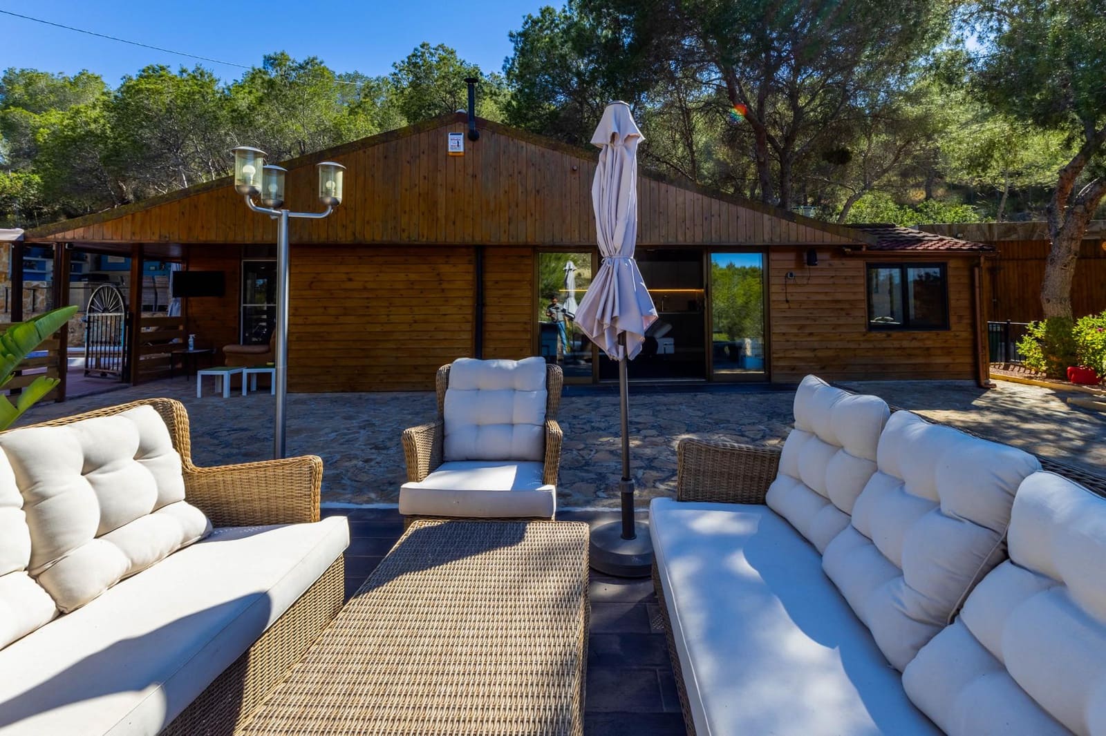 3 soveværelse Træhus til salg i San Miguel de Salinas med swimmingpool garage - € 329.999 (Ref: 9953202)