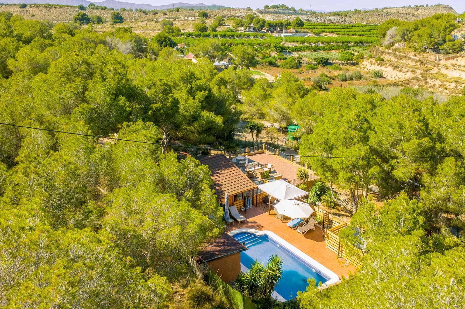 3 soveværelse Træhus til salg i San Miguel de Salinas med swimmingpool garage - € 329.999 (Ref: 9953202)