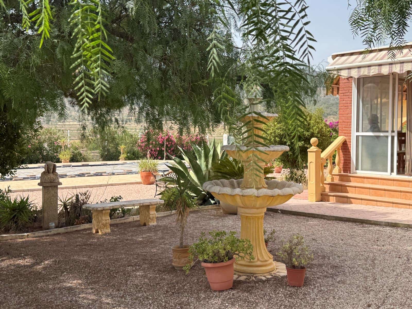 4 bedroom Finca/Country House for sale in La Romana with pool garage - € 274,950 (Ref: 9968407)