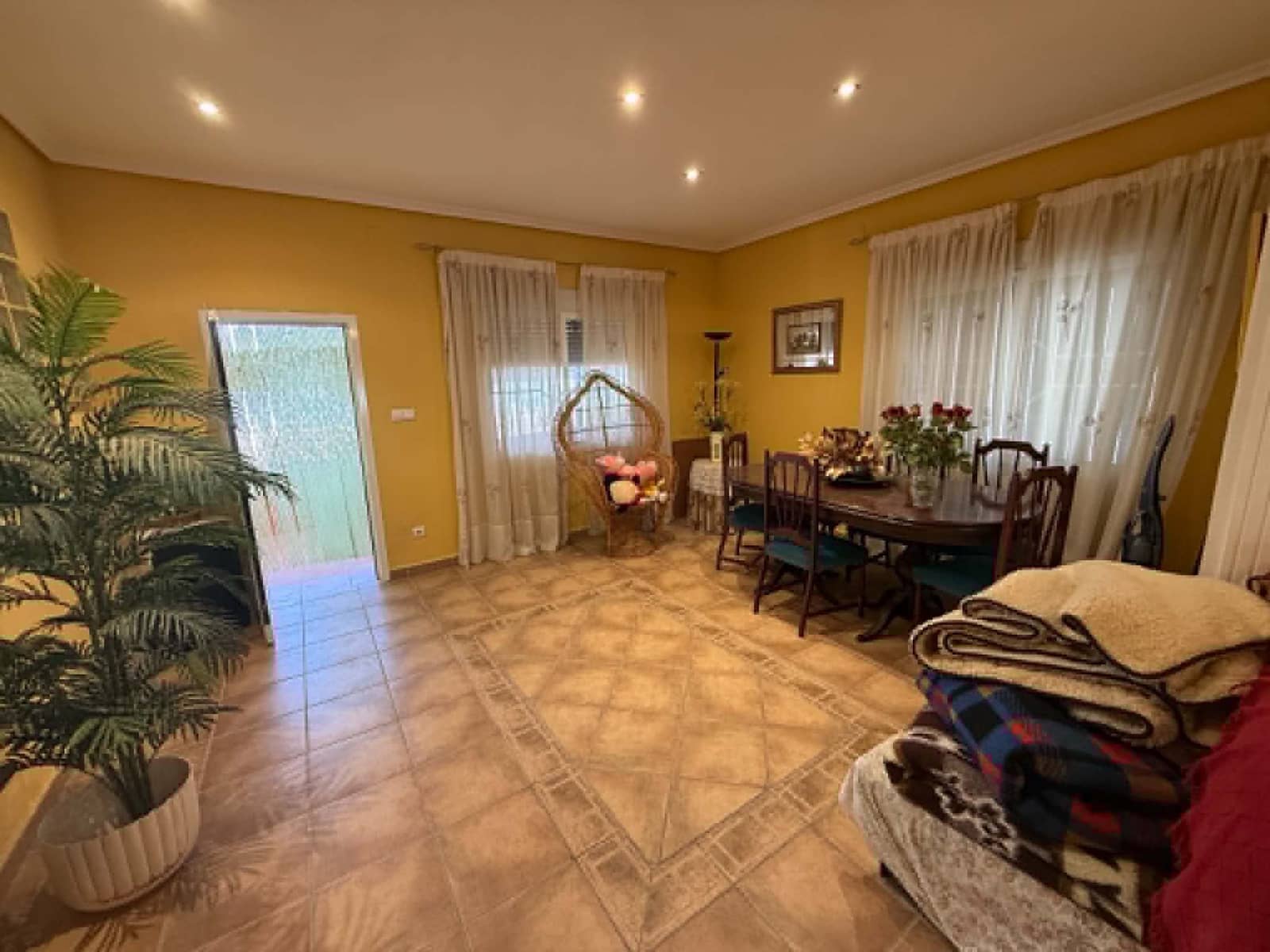 4 bedroom Finca/Country House for sale in La Romana with pool garage - € 274,950 (Ref: 9968407)
