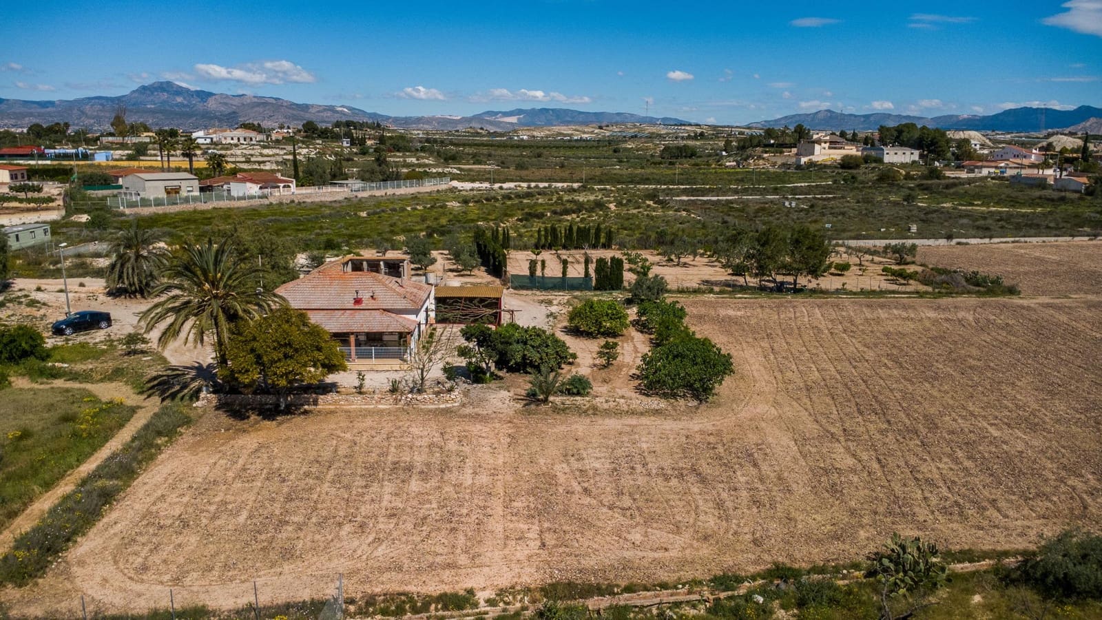4 sovrum Finca/Hus på landet till salu i Fortuna med garage - 245 000 € (Ref: 9991793)