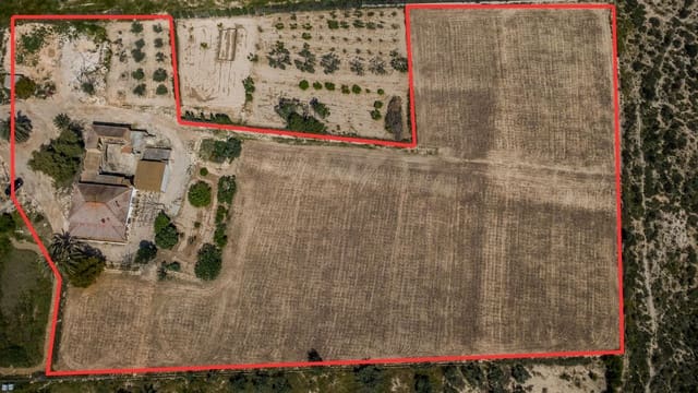 Finca/Casa Rural de 4 habitaciones en Fortuna en venta con garaje - 245.000 € (Ref: 9991793)