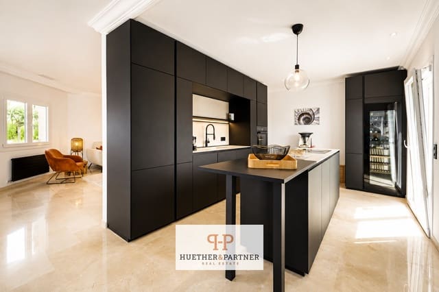 4 sypialnia Willa na sprzedaż w Sa Torre (Llucmajor), Llucmajor z basenem garażem - 2 350 000 € (Ref: 10002454)