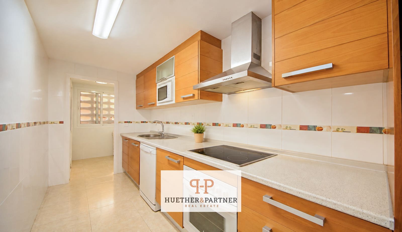 2 bedroom Flat for sale in Calas de Mallorca with pool garage - € 380,000 (Ref: 10047633)