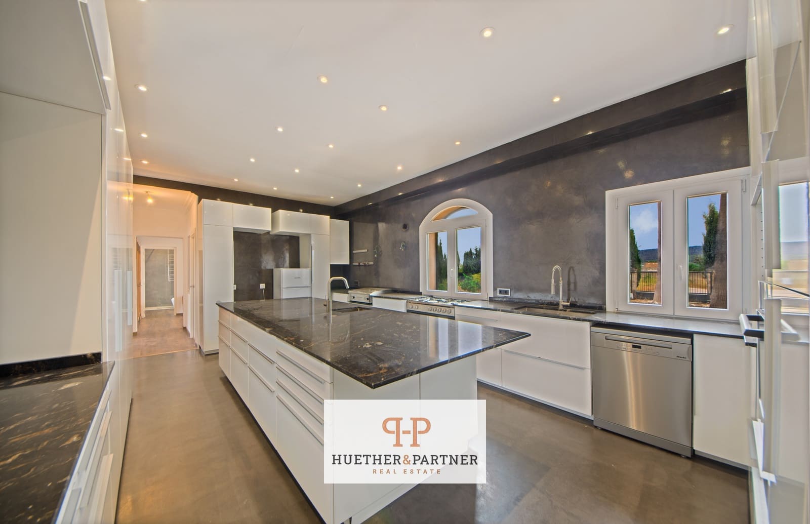 7 Zimmer Finca/Landgut zu verkaufen in Santa Maria del Cami mit Pool - 1.400.000 € (Ref: 10111275)