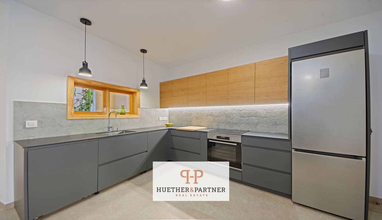 4 bedroom Terraced Villa for sale in Manacor with garage - € 669,000 (Ref: 10121191)