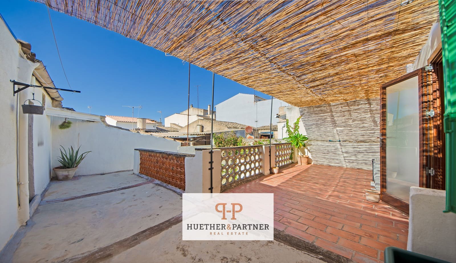 4 bedroom Terraced Villa for sale in Manacor with garage - € 669,000 (Ref: 10121191)