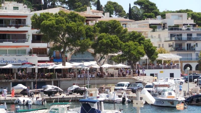 3 bedroom Flat for rent in Cala Ratjada - € 1,900 (Ref: 10148389)