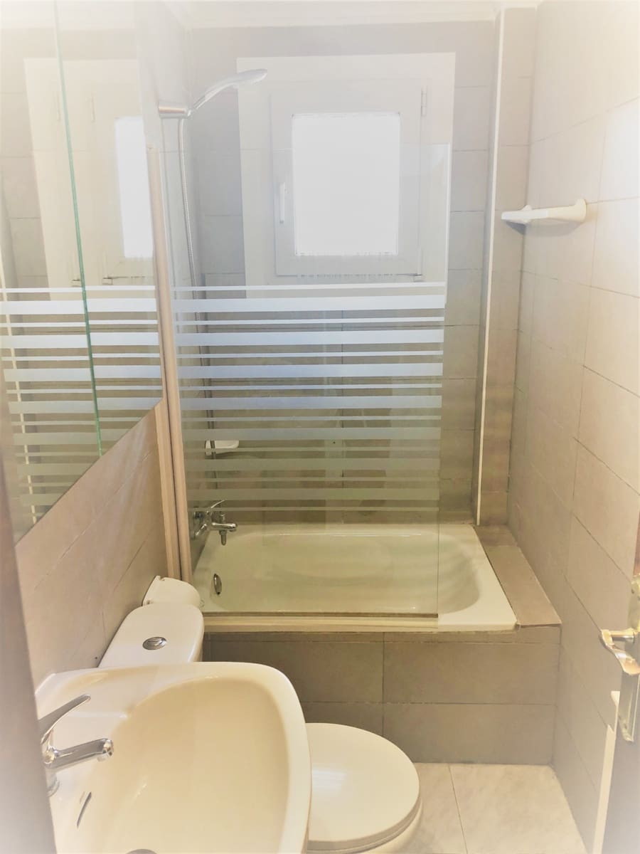 3 bedroom Flat for rent in Cala Ratjada - € 1,900 (Ref: 10148389)