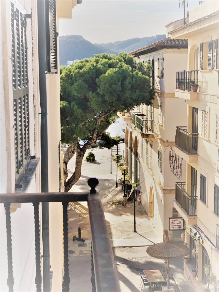 3 bedroom Flat for rent in Cala Ratjada - € 1,900 (Ref: 10148389)