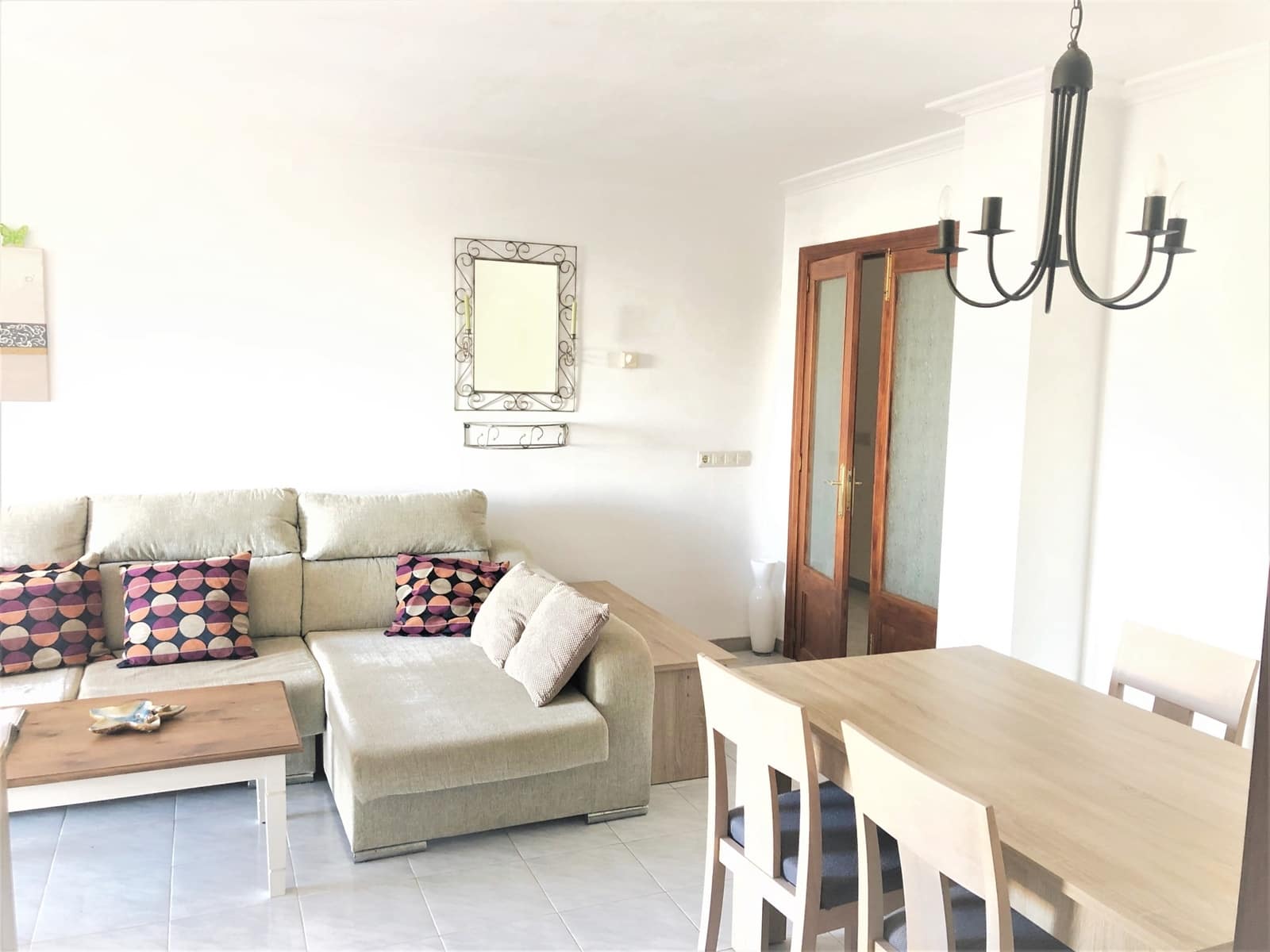 3 bedroom Flat for rent in Cala Ratjada - € 1,900 (Ref: 10148389)