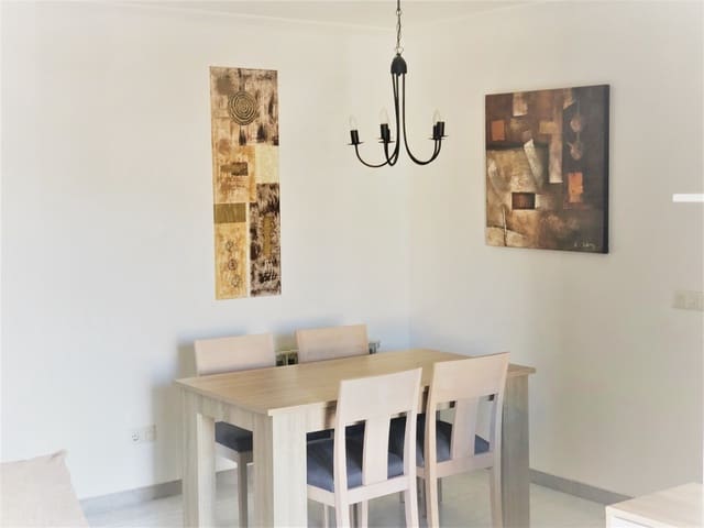 3 bedroom Flat for rent in Cala Ratjada, Capdepera - € 1,900 (Ref: 10148389)