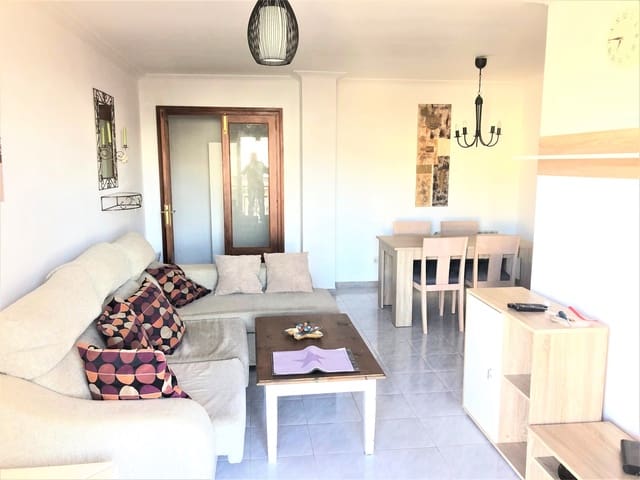 3 bedroom Flat for rent in Cala Ratjada, Capdepera - € 1,900 (Ref: 10148389)