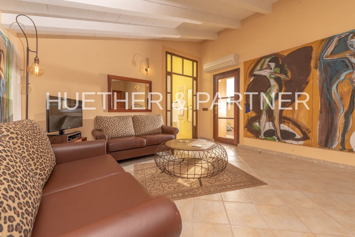 8 soverom Hus til salgs i Arta - € 3 400 000 (Ref: 5810965)