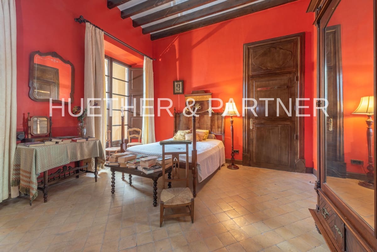 8 soverom Hus til salgs i Arta - € 3 400 000 (Ref: 5810965)