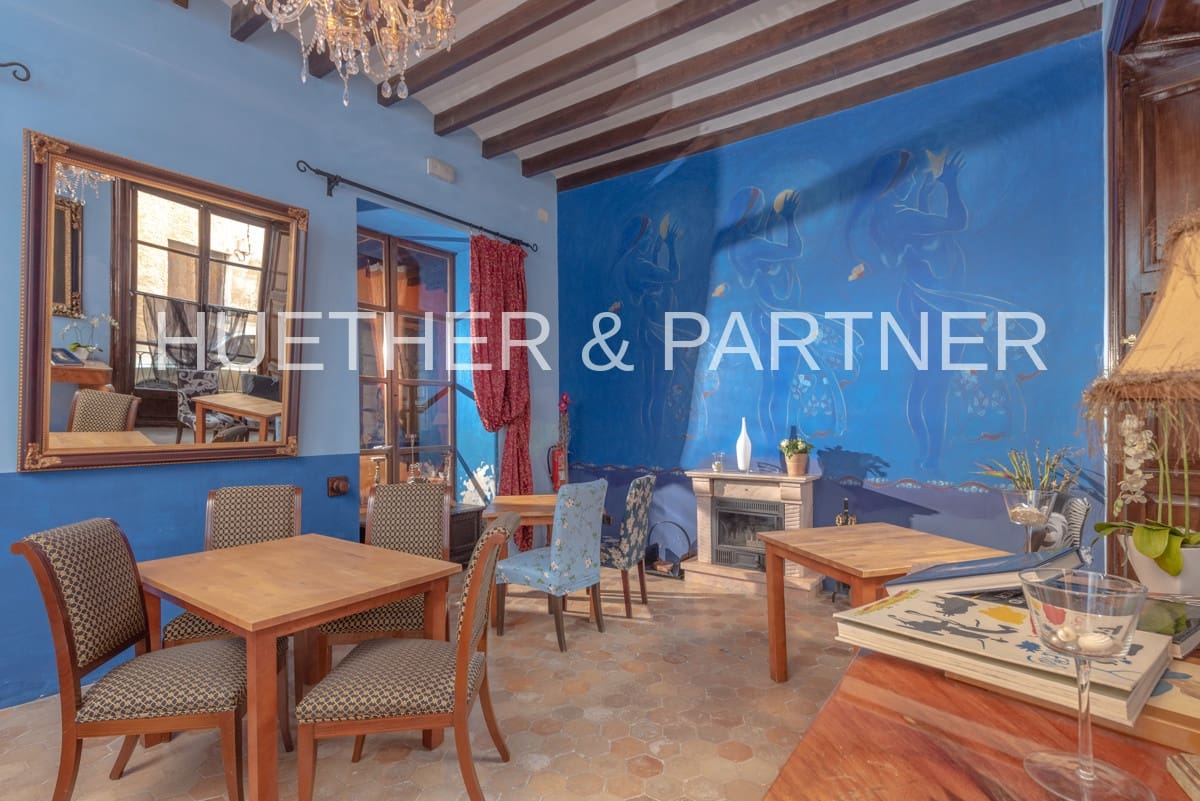 8 soverom Hus til salgs i Arta - € 3 400 000 (Ref: 5810965)