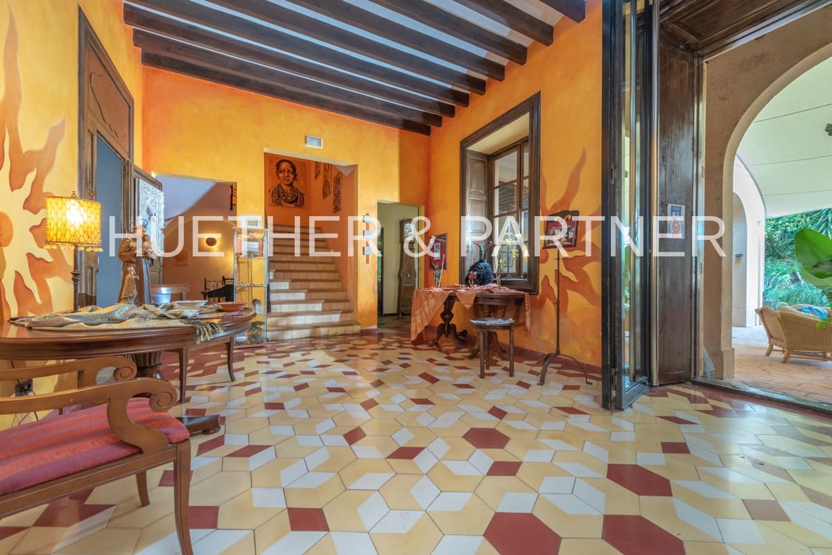 8 soverom Hus til salgs i Arta - € 3 400 000 (Ref: 5810965)