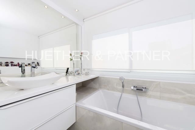 3 bedroom Flat for sale in Portixol, Palma de Mallorca - € 1,200,000 (Ref: 6783150)