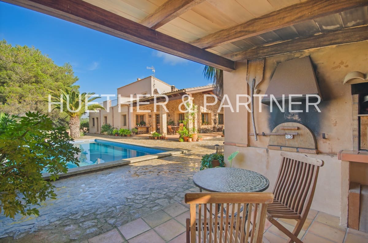3 bedroom Finca/Country House for sale in Portocristo / Port de Manacor - € 1,795,000 (Ref: 7319314)