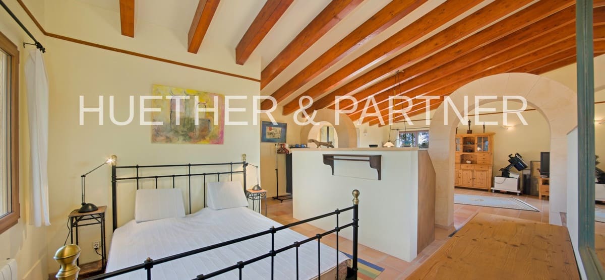 3 bedroom Finca/Country House for sale in Portocristo / Port de Manacor - € 1,795,000 (Ref: 7319314)