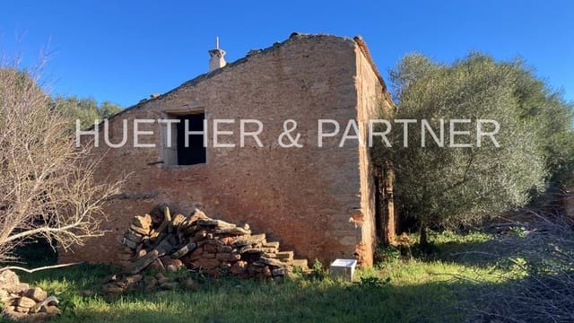 Ubebygd land til salgs i Manacor - € 500 000 (Ref: 7375075)