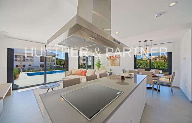 3 makuuhuone Omakotitalo myytävänä paikassa Cala Ratjada, Capdepera - 912 000 € (Ref: 7404405)