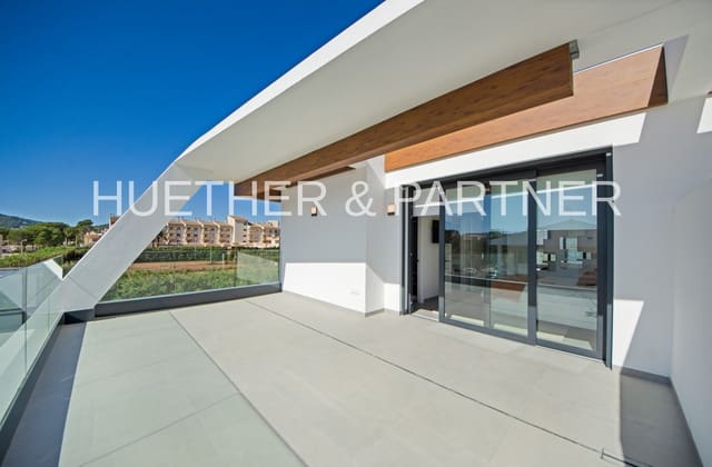 3 soveværelse Byhus til salg i Cala Ratjada, Capdepera - € 1.050.000 (Ref: 7404408)