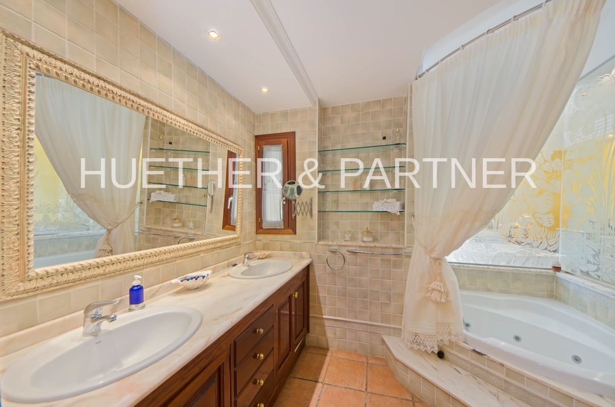 5 slaapkamer Villa te koop in Sa Coma - € 1.100.000 (Ref: 7483366)