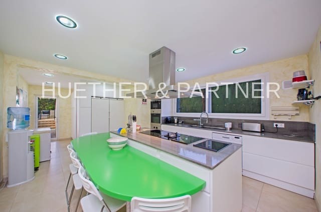 5 slaapkamer Villa te koop in Sa Coma, Sant Llorenç des Cardassar - € 1.100.000 (Ref: 7483366)