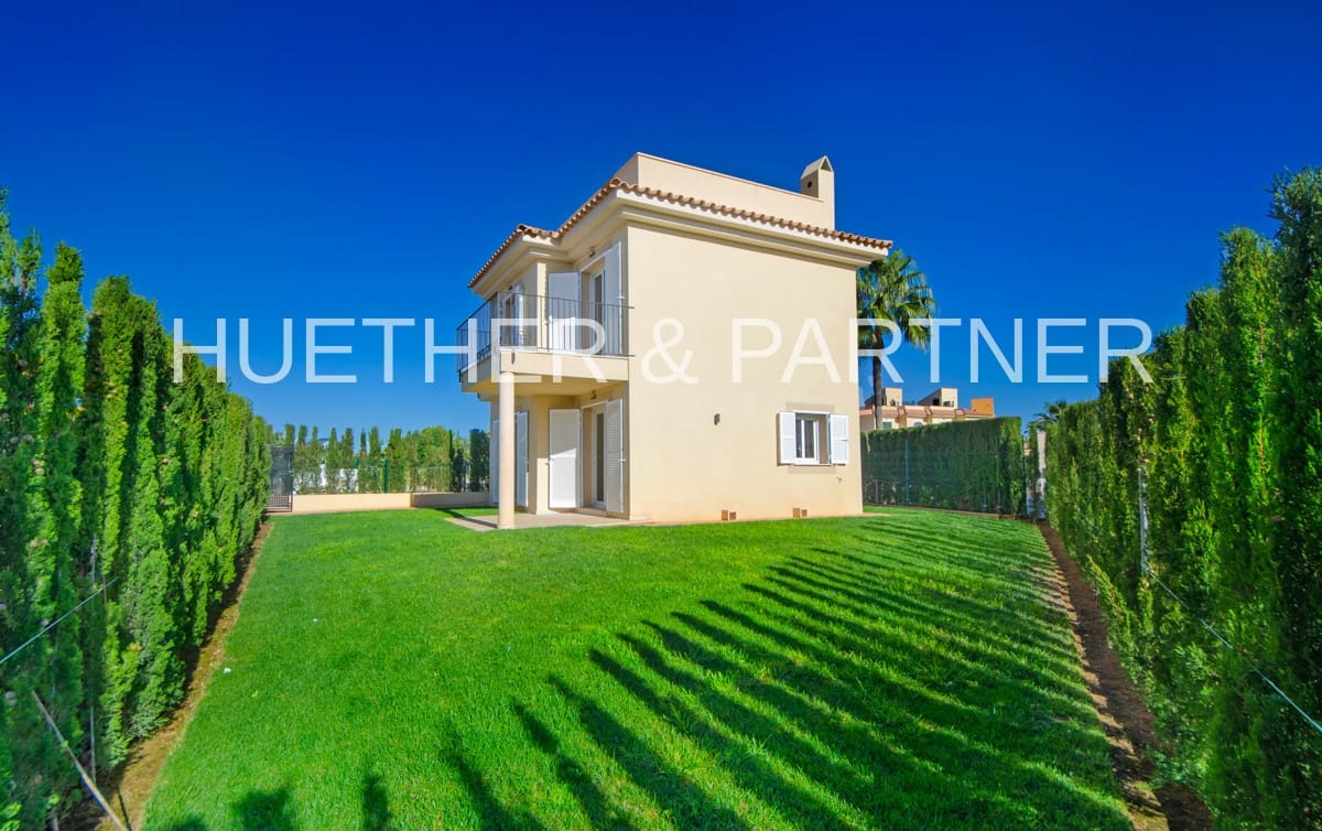 2 bedroom Townhouse for sale in Sa Rapita / La Rapita - € 695,000 (Ref: 7945631)