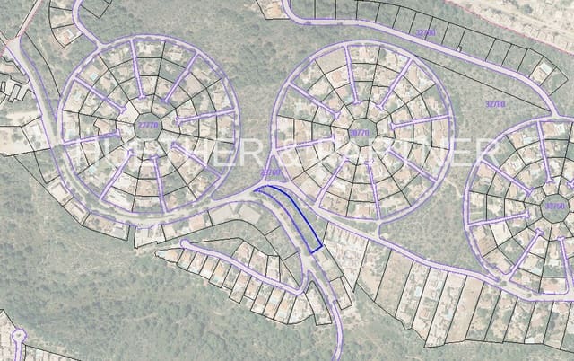 Ubebygd land til salgs i Sant Llorenç des Cardassar - € 320 000 (Ref: 8069382)