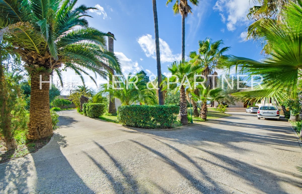 5 bedroom Townhouse for sale in Portocristo / Port de Manacor - € 1,350,000 (Ref: 8141359)