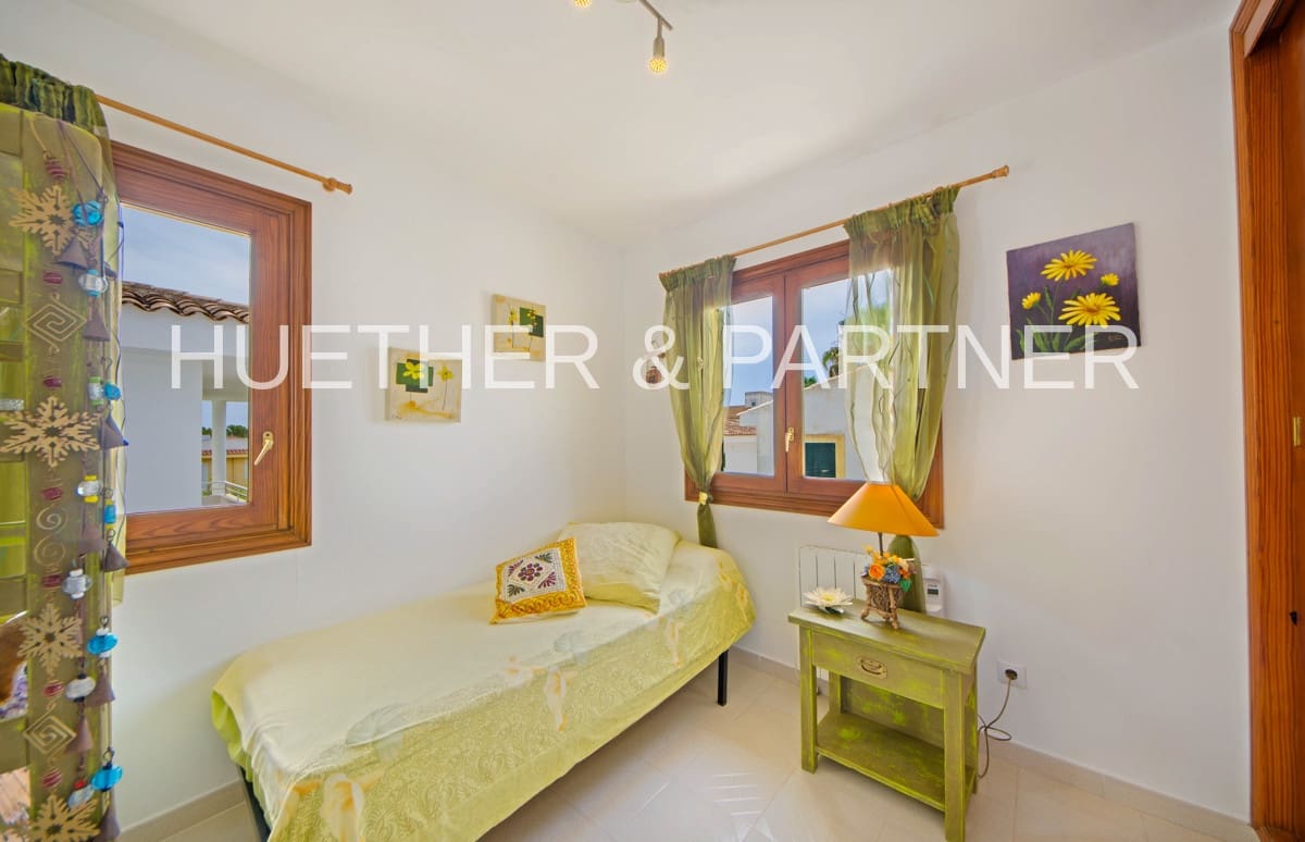 2 makuuhuone Omakotitalo myytävänä paikassa Font de Sa Cala / Font de La Cala - 390 000 € (Ref: 8358978)